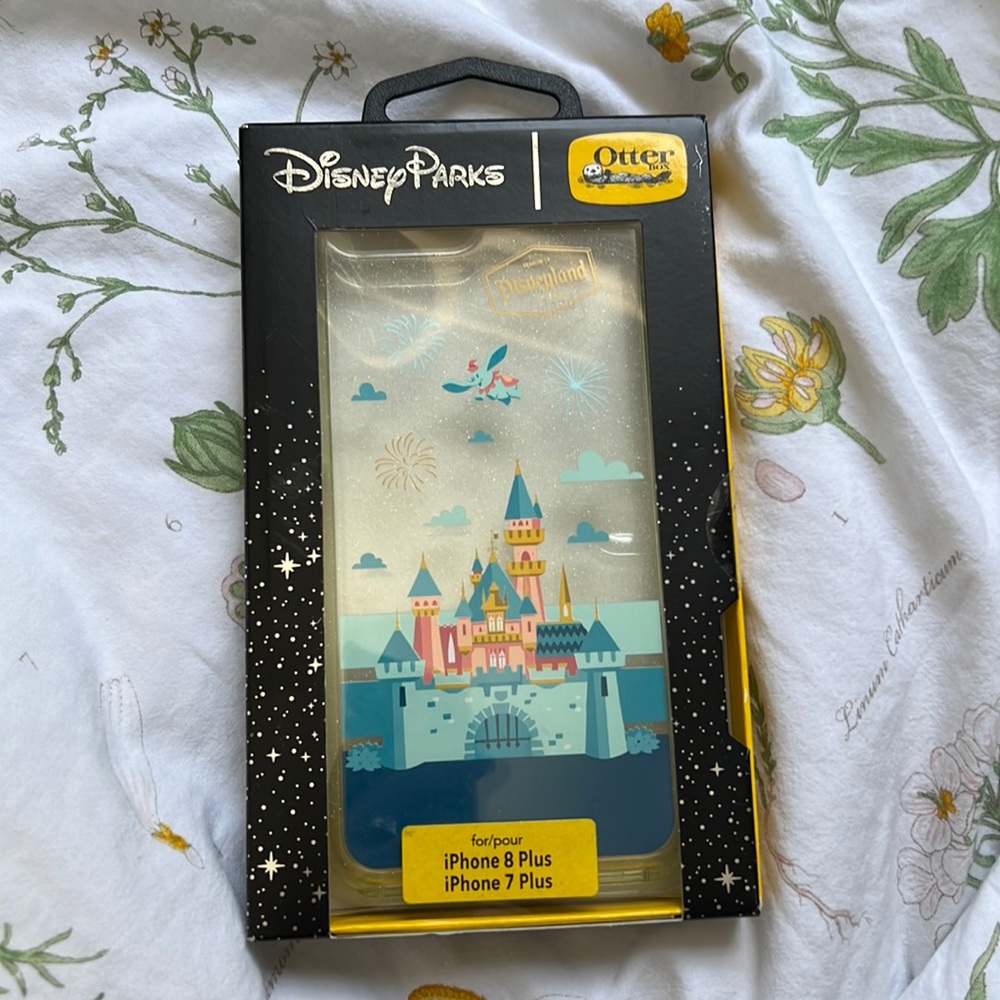 DISNEYLAND IPHONE 8 PLUS OTTERBOX PHONE CASE